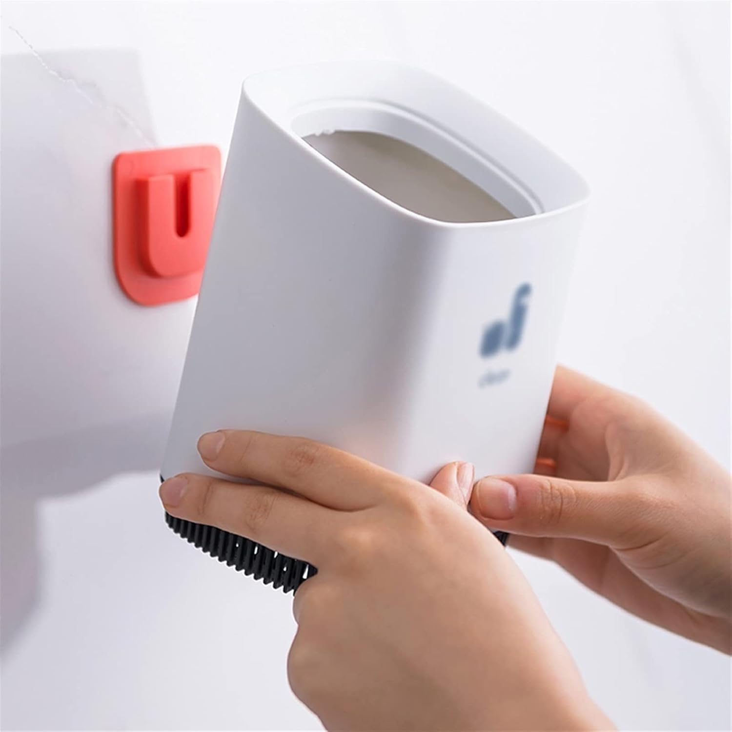 Classic Design Toilet Brush Holder with Long Handle 1